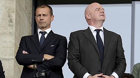 La UEFA prepara una denuncia por la vía penal contra Infantino por su intento de privatizar el Mundial