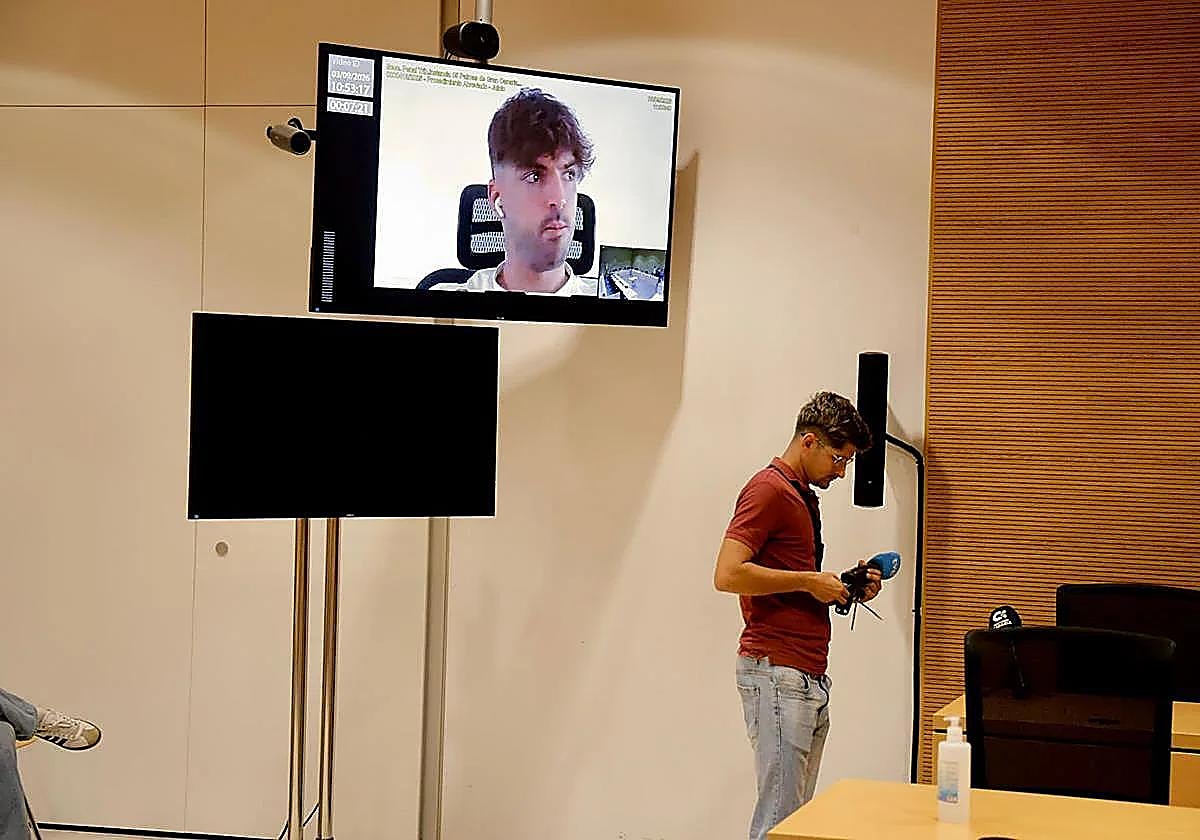 Asencio, absuelto tras el perdón del ofendido; los otros tres jugadores, condenados a un año de cárcel por pornografía infantil