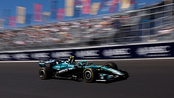 Madring se estrena bajo el rugido por un Alonso impotente