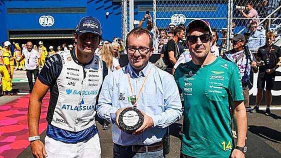 Las chispas entre Sainz y Alonso enrarecen el debut de Madring