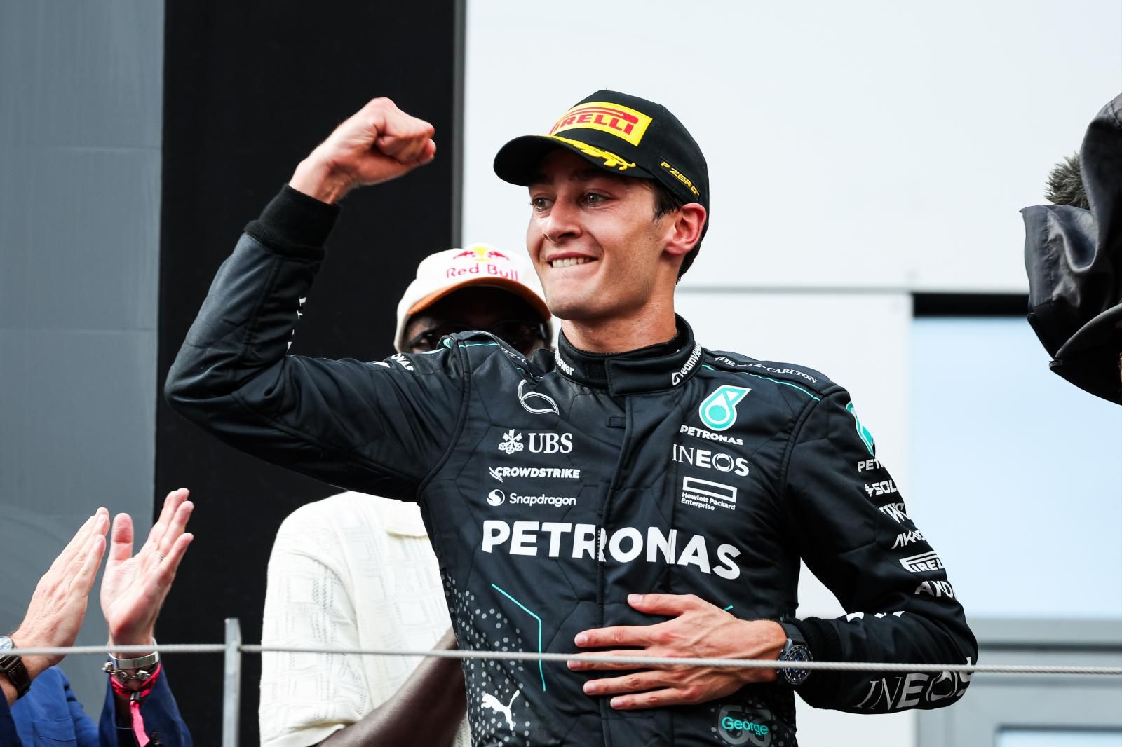 Kimi Antonelli outpaces George Russell to lead Mercedes in 2026 F1 title fight