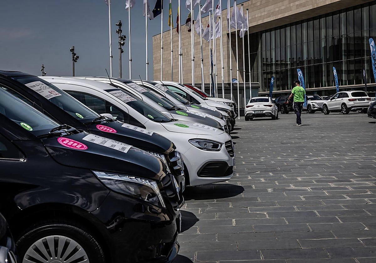 Elektrikli arabaların ateşi ortak hazineyi zorluyor ve Hazine bu yıl 37 milyon daha az topluyor