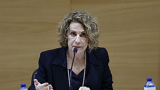 La directora general de la Agencia Tributaria dejará su cargo en plena polémica por las joyas de Zapatero
