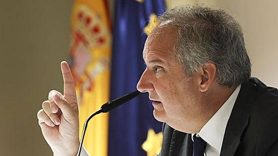 Hereu anticipa un verano récord y confía en alcanzar los 100 millones de turistas este año