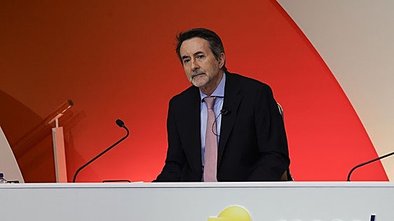 Repsol triplica sus ganancias del semestre por la escalada de precios del crudo