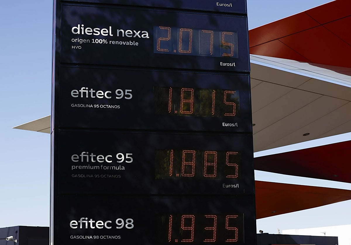 Precios de los carburantes este miércoles en una gasolinera
