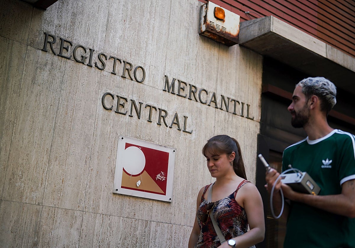 Fachada del Registro Mercantil Central, en Madrid.