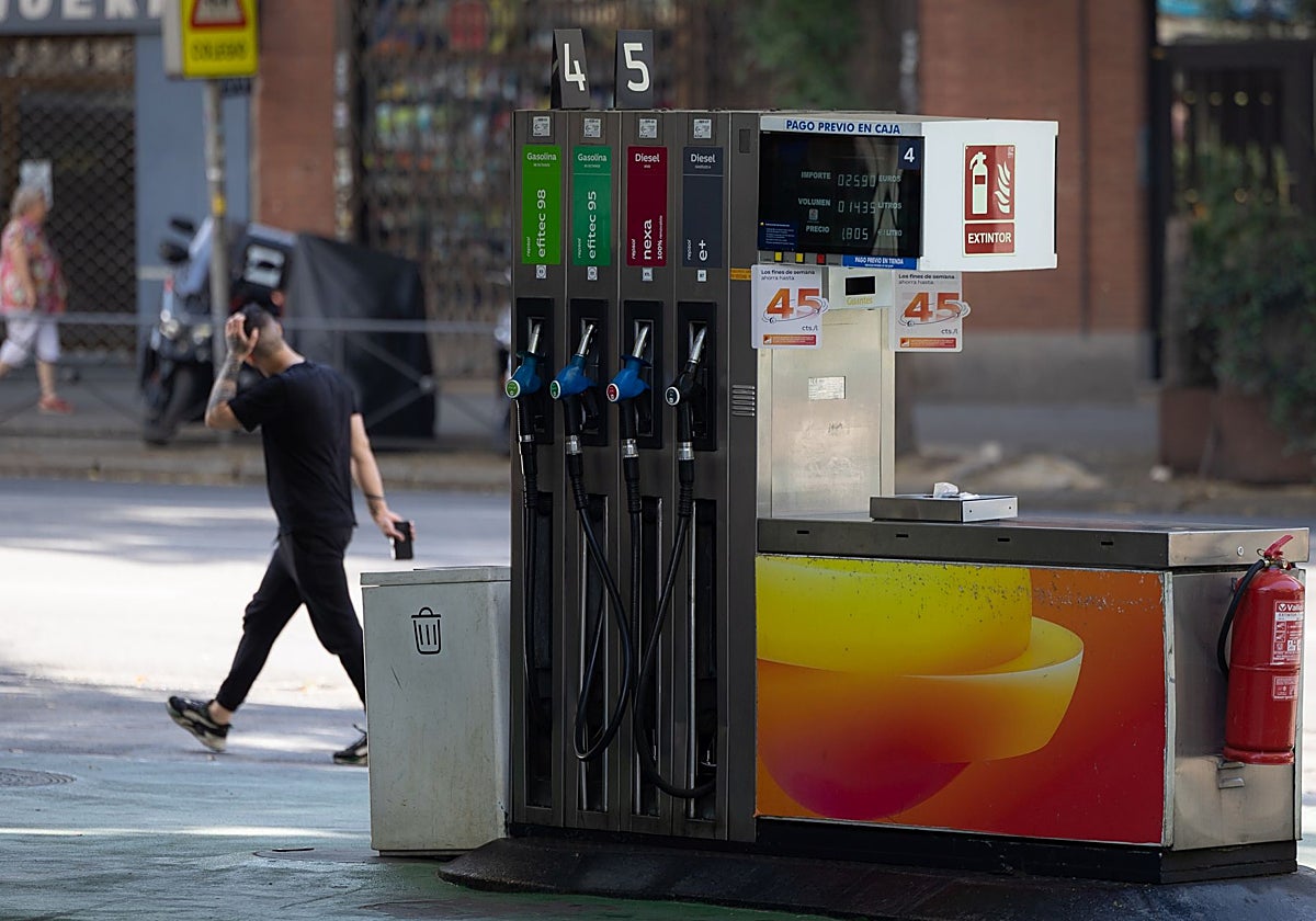 La inflación se dispara un 4,3% en agosto por los carburantes, su mayor tasa desde 2023