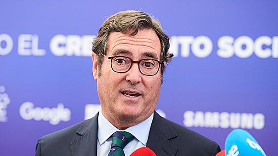 El presidente de la CEOE ve «complicado» alcanzar nuevos acuerdos con Díaz