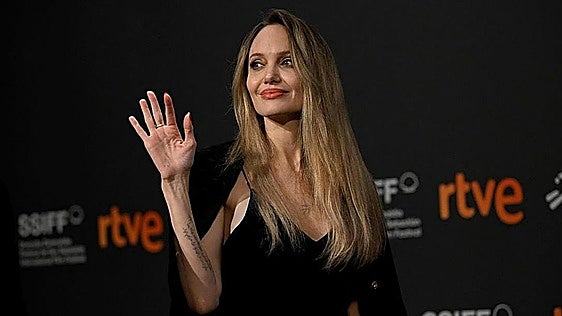 Angelina Jolie confiesa que no ha tenido pareja desde su ruptura con Brad Pitt hace diez años
