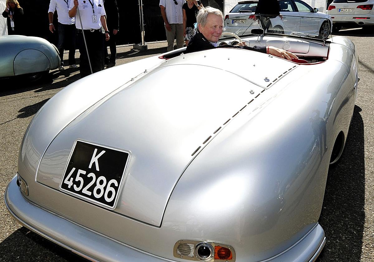 Wolfgang Porsche huye de los atascos