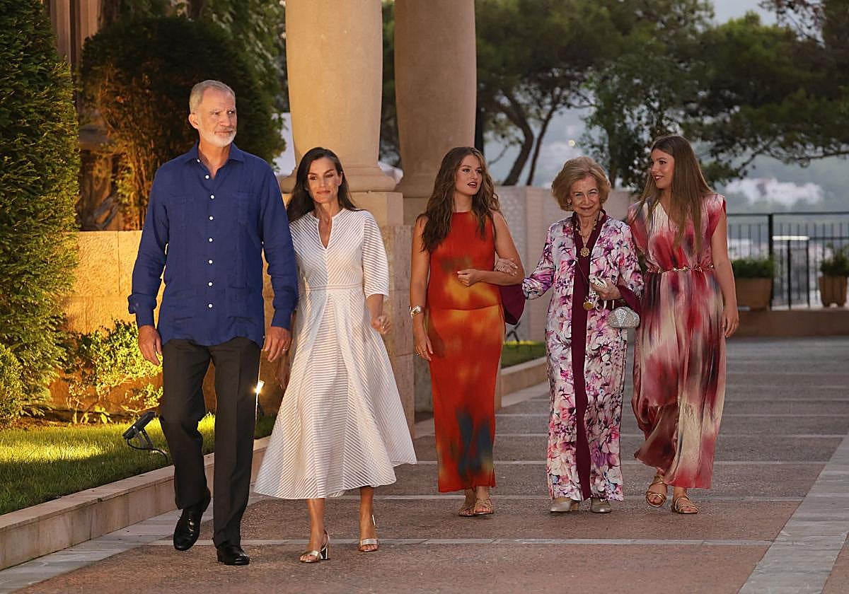 Los reyes Felipe y Letizia pasan sus vacaciones privadas en Grecia