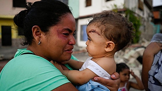Una noche en la calle, rescates, réplicas y saqueos: «Jamás he pasado tanto miedo»