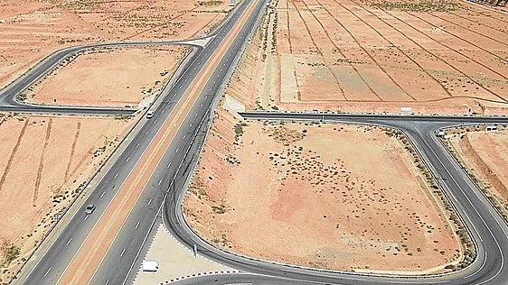 Marruecos corteja a Trump al poner su nombre a una autopista en el Sáhara