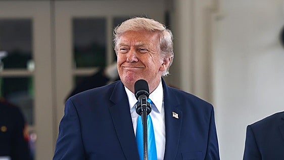 Trump asegura haber logrado un acuerdo para el «desarme completo» de Hamás