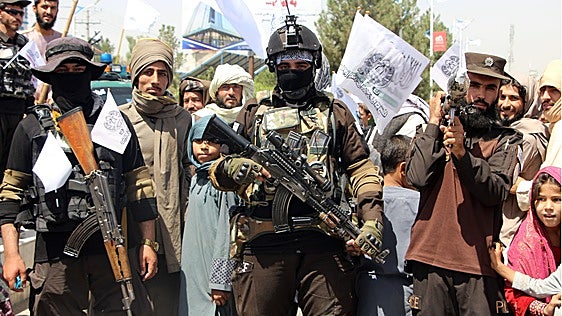 Aumenta el respaldo internacional de los talibanes pese a cinco años de terror