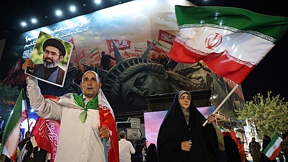 Irán resiste tras medio año de guerra mientras se deshace el viejo orden regional