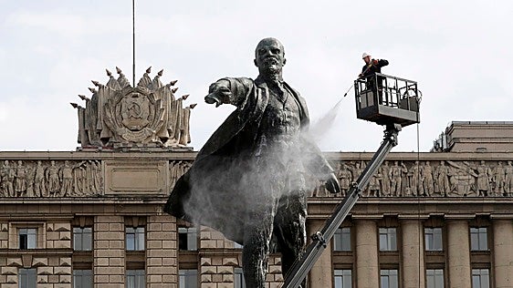 De Leningrado a San Petersburgo, el cambio de nombre que simboliza el ocaso de la URSS hace 35 años