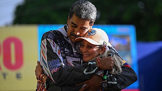 La mujer de Maduro pide salir de prisión por sus problemas cardíacos y ofrece vigilancia armada las 24 horas