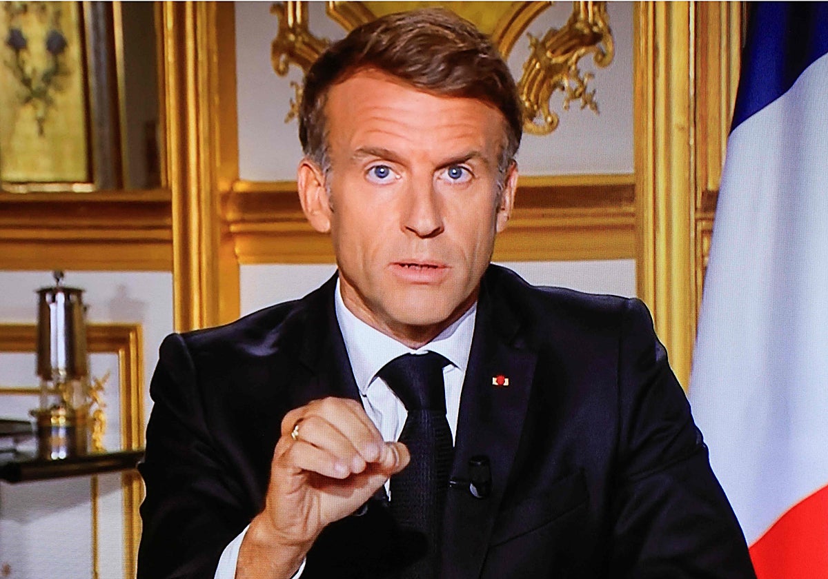Macron promete que los violentos que «intentaron hacer caer la República pagarán por ello»