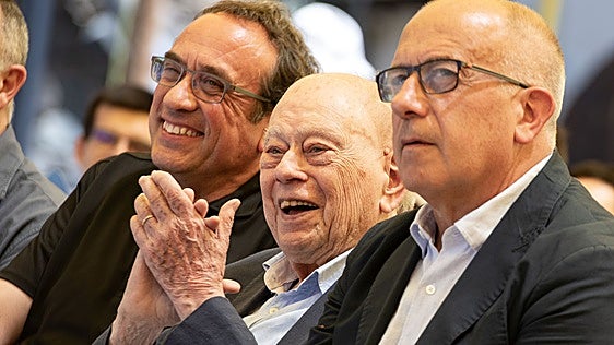 Jordi Pujol reconoce «errores» y «aciertos» en su carrera durante un homenaje en Girona