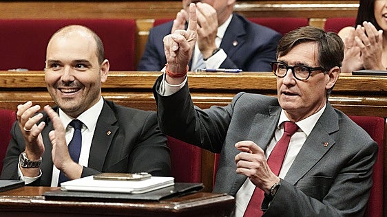 Illa ata su legislatura al aprobar sus primeros Presupuestos gracias al aval de ERC