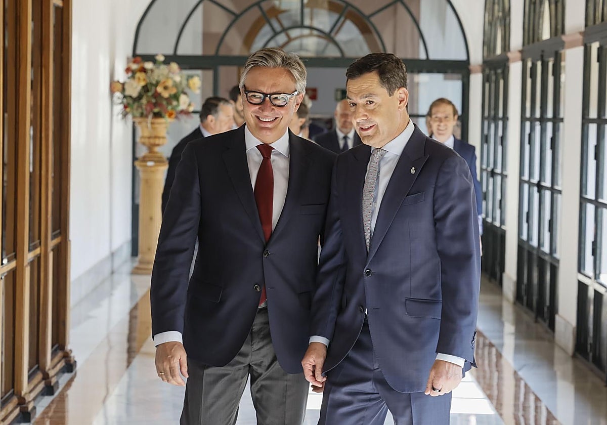 El PP se ata a Vox y allana el camino para la coalición en las generales