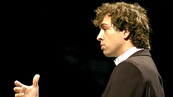 David Azagra, del conservatorio de San Petersburgo al banquillo en Badajoz