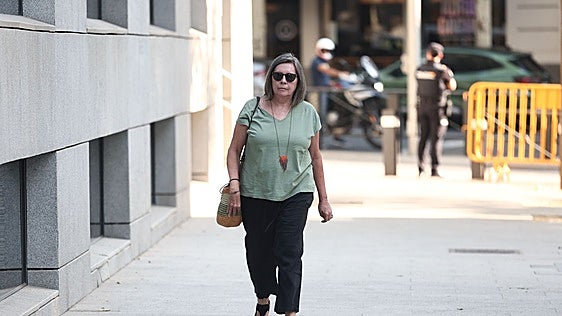 Las secretarias del PSOE revelan que Leire Díez tenía acceso al parking de Ferraz para no dejar rastro de sus visitas