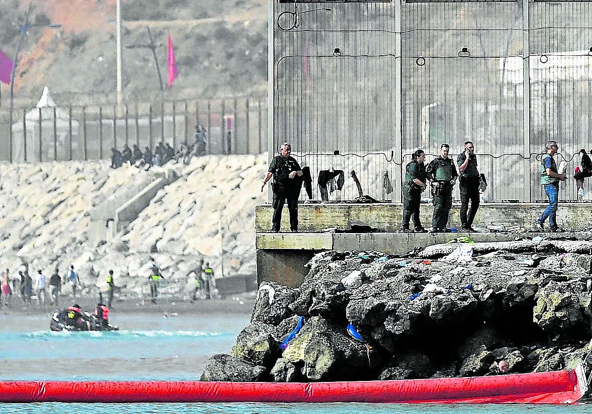 La Asociación Unificada de Guardias Civiles pide 200 agentes más en Ceuta «de forma permanente»
