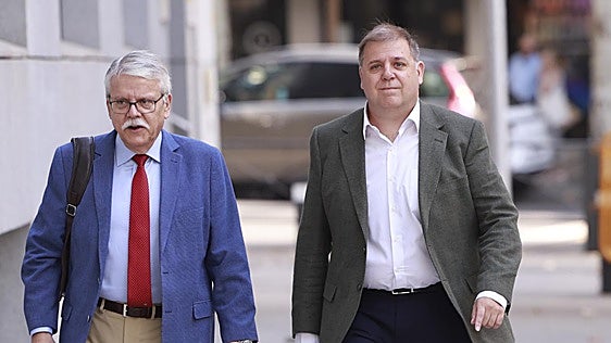 La UCO ya tiene una copia del móvil del exjefe de Gabinete de Sánchez, que recurrirá la incautación del mismo