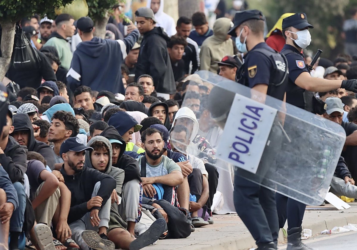 Las agresiones contra militares en Ceuta suman ya 19 detenidos
