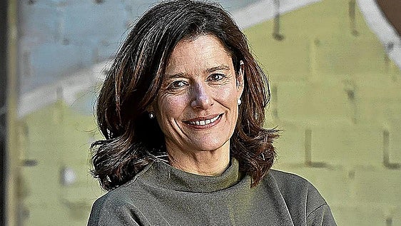 Miriam González, la liberal que planta cara a Sánchez y Feijóo