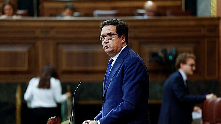 El Gobierno pierde la ley de lobbies con paso atrás de Sumar 'in extremis'