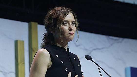 Ayuso afirma que el desahucio de Maricarmen fue «en cumplimiento de la ley» y acusa a Sánchez de alentar «algaradas» en su contra