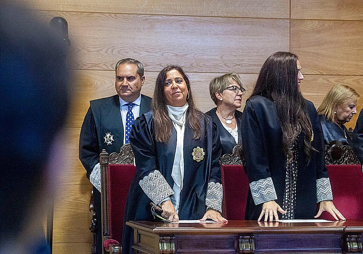 La UCO investiga en Badajoz el acoso a la jueza Biedma tras las declaraciones en televisión de Cinthia Rocho