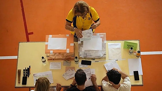 El Supremo pisa el acelerador para resolver los recursos a la ley de nietos tras la convocatoria del 29-N