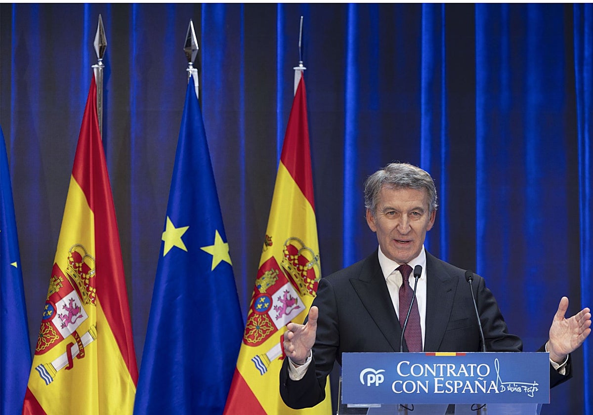 Feijóo pide a Vox «estar a la altura» en las negociaciones para evitar una mayoría de izquierdas en el Senado
