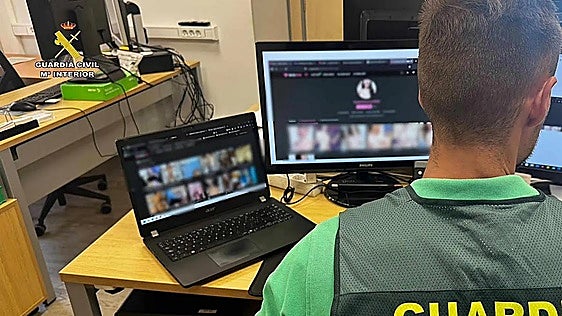 Un joven de 14 años de Logroño desnuda a sus compañeras de instituto con IA y sube las imágenes a una web porno