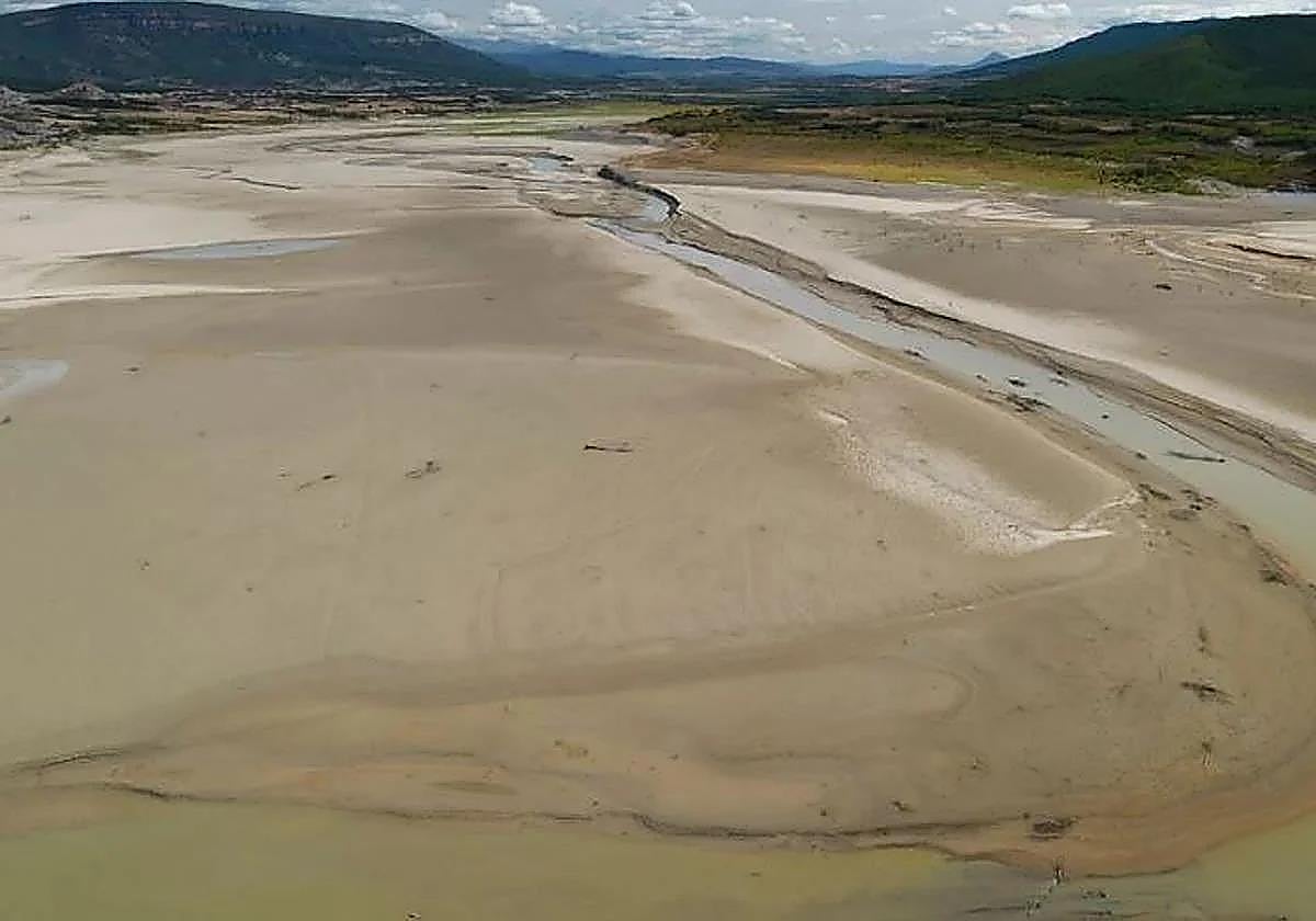 Los restos hallados en el embalse de Yesa son de un vecino de Pamplona víctima de un crimen