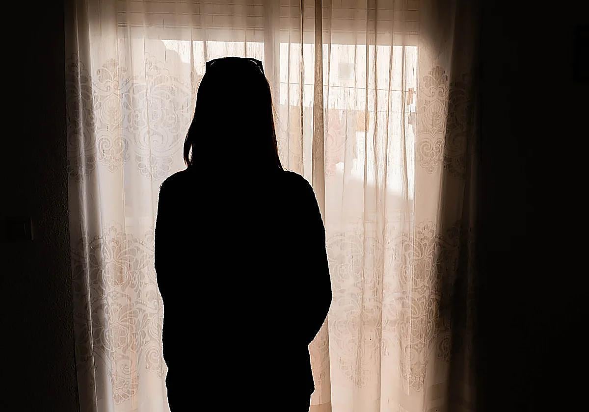 Sobrevivir a 22 años aislada en la 'cárcel' de la violencia machista
