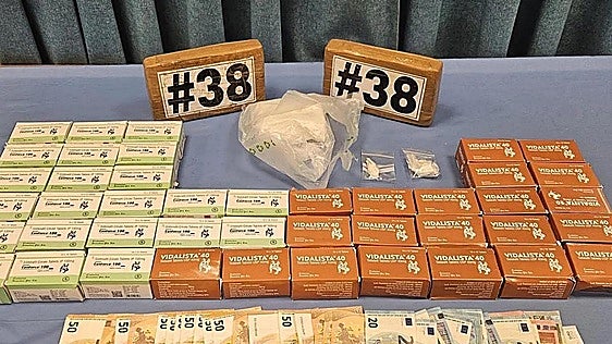 Incautación de récord en Asturias: 4.300 pastillas de viagra y casi tres kilos de cocaína en dos trasteros