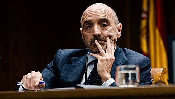 De ceja caída