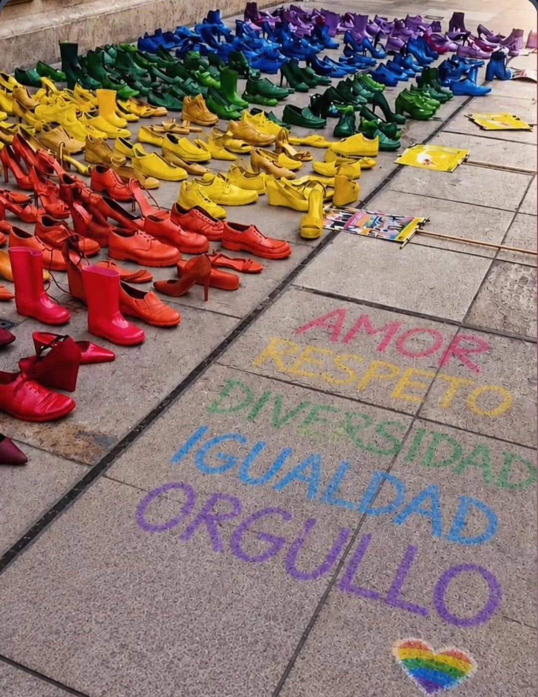 Málaga se vuelca con el Día contra la LGTBIfobia con varias campañas de sensibilización