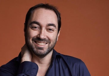 El escritor Nando López acaba de publicar una novela juvenil.