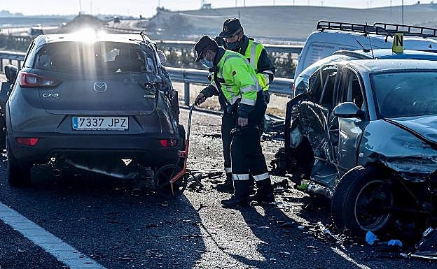 Aumentan los accidentes tras prohibir superar los 20 km/h para adelantar