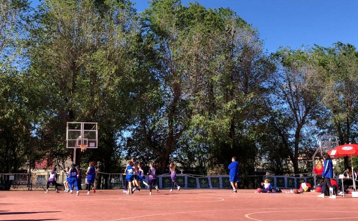 El Día del MiniBasket de Salamanca reduce la jornada al horario de mañana por la ola de calor