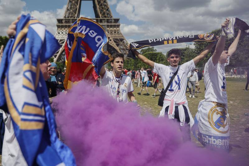 Fotos: La invasión de seguidores en París, en imágenes