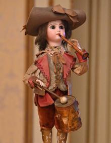 Imagen secundaria 2 - Donación de 49 muñecas de finales del siglo XIX y principios del siglo XX al Museo Casa Lis