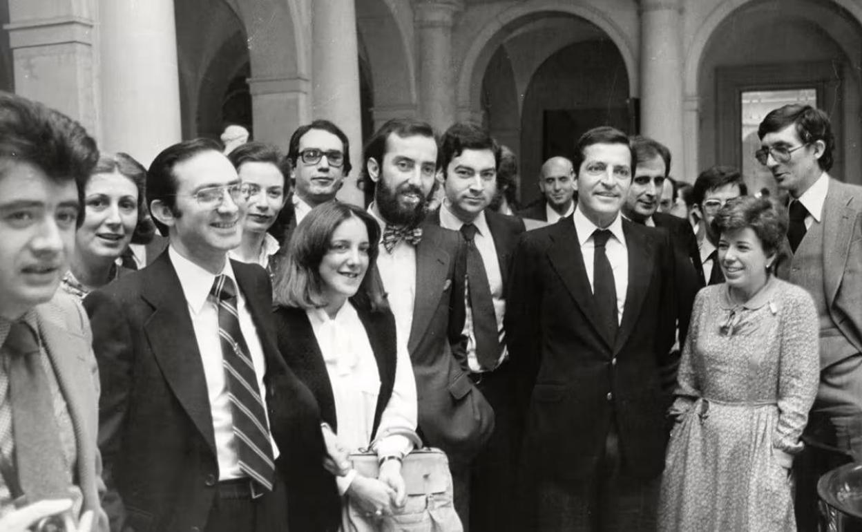 Adolfo Suárez, entonces presidente del Gobierno de España, durante un encuentro con periodistas el 7 de febrero de 1979.